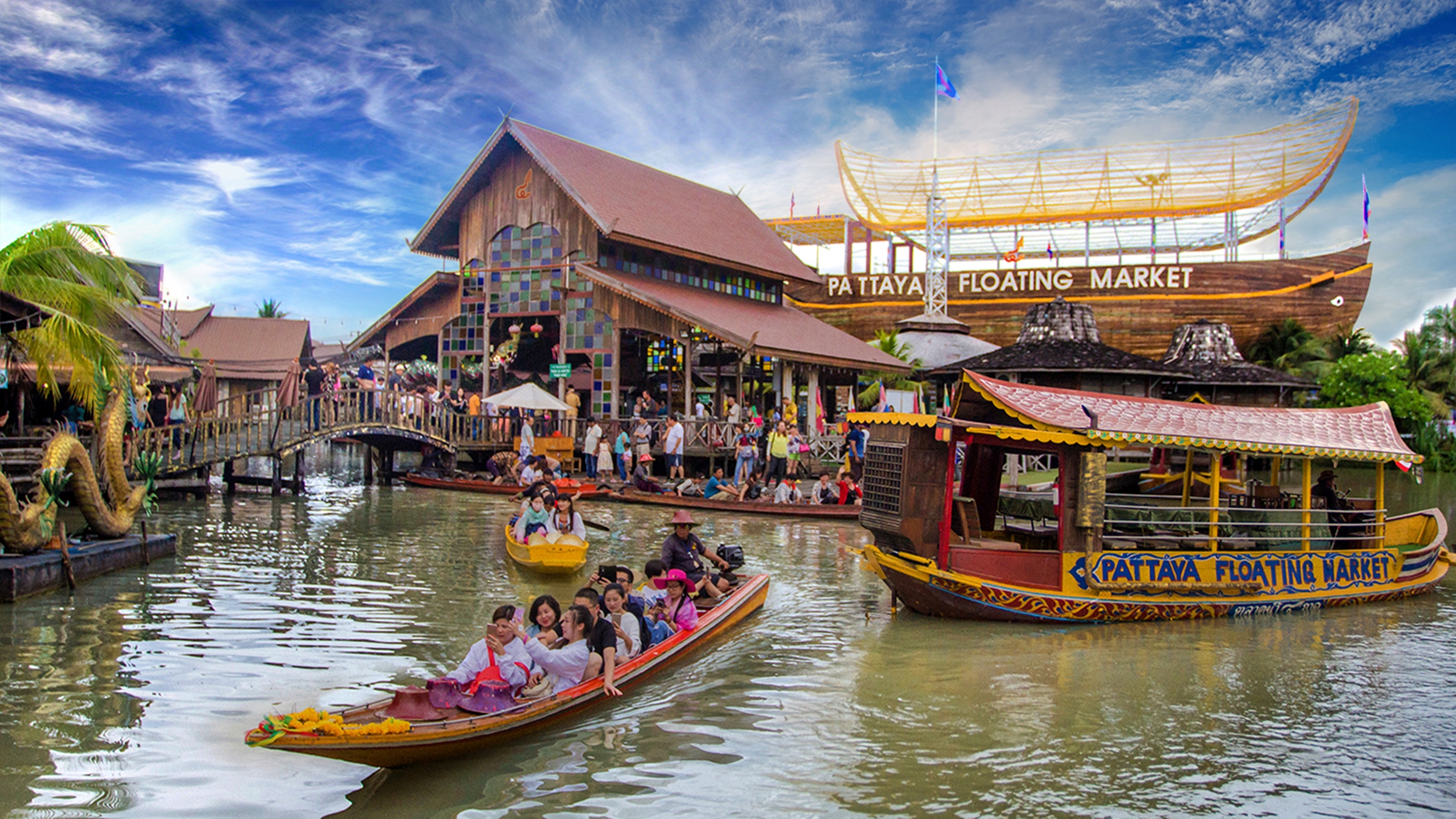The floating market in Pattaya